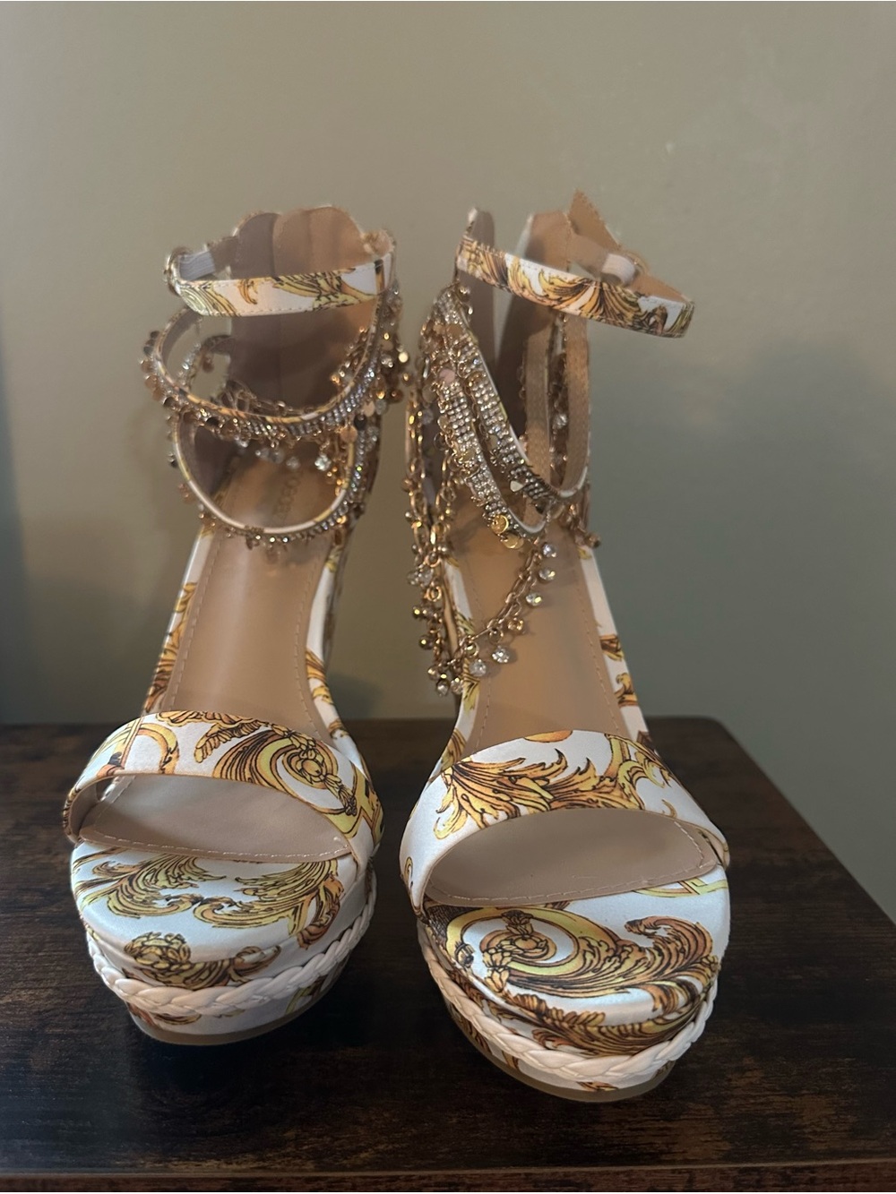 Shoe Dazzle Pomeline Heels